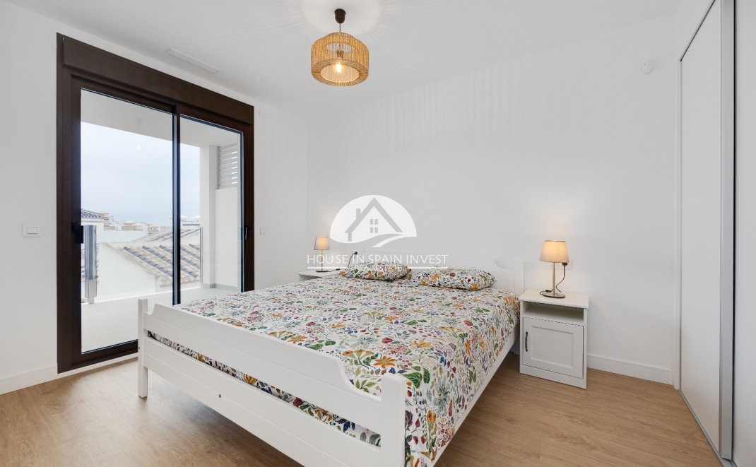 Resale - Apartment  - Orihuela Costa - Villamartín