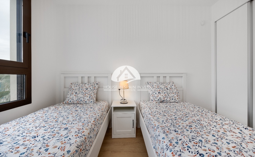 Resale - Apartment  - Orihuela Costa - Villamartín