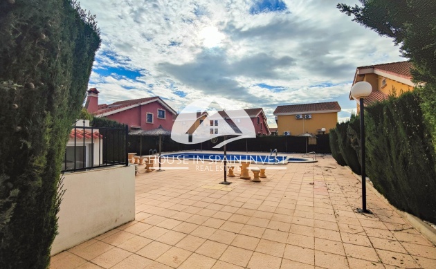 Herverkoop - Villa - Guardamar del Segura - El Raso