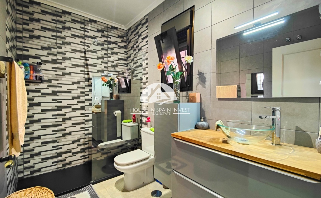 Herverkoop - Villa - Guardamar del Segura - El Raso