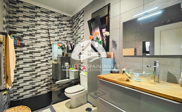 Herverkoop - Villa - Guardamar del Segura - El Raso