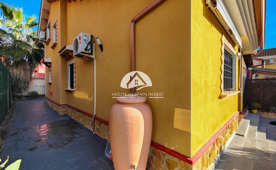 Herverkoop - Villa - Guardamar del Segura - El Raso