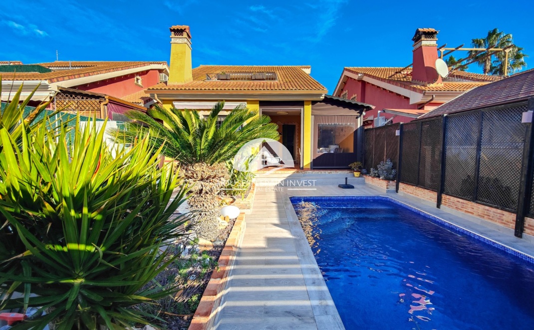 Herverkoop - Villa - Guardamar del Segura - El Raso