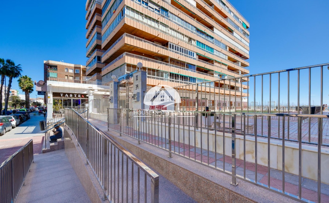 Reventa - Apartamento - Torrevieja - El Acequión - Los Náufragos