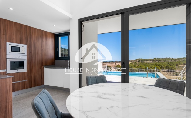 Herverkoop - Villa - San Miguel de Salinas - Costa Blanca