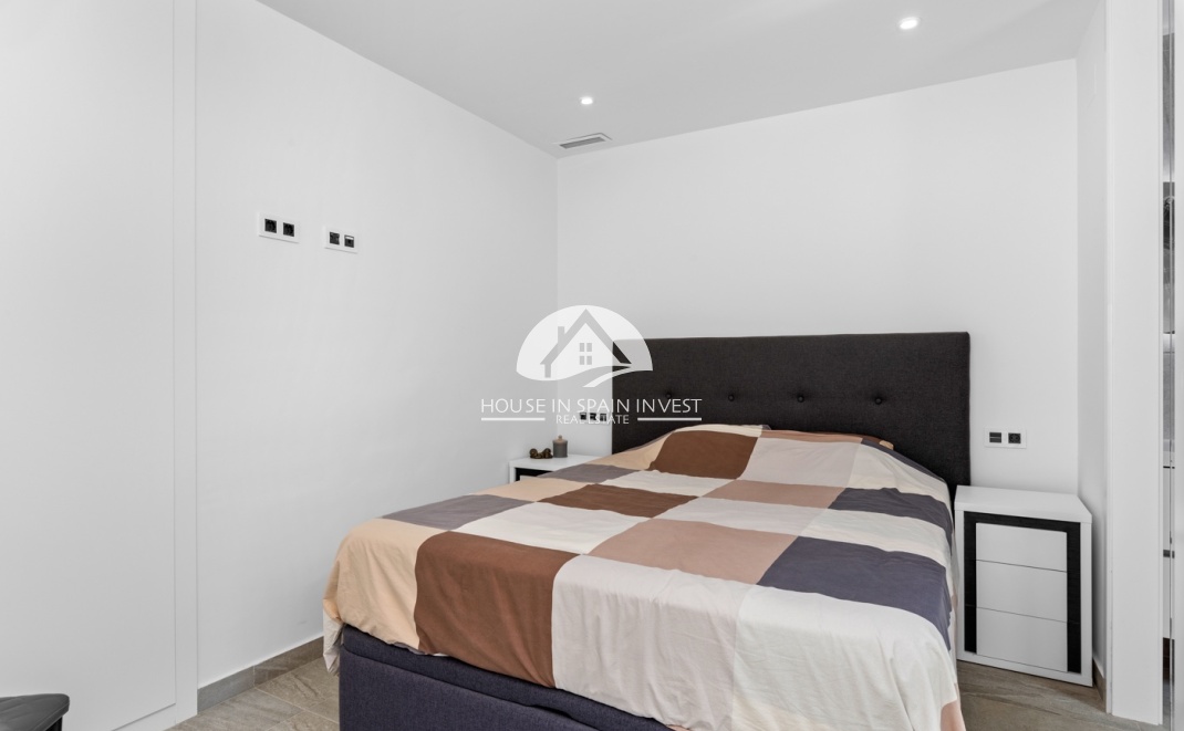 Herverkoop - Villa - San Miguel de Salinas - Costa Blanca