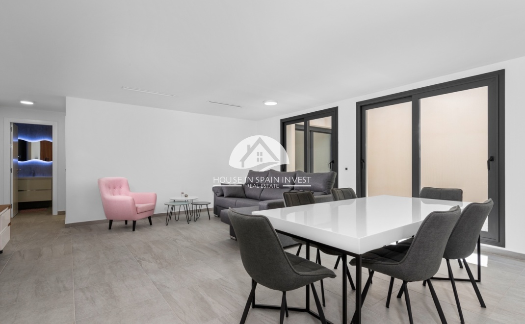 Herverkoop - Villa - San Miguel de Salinas - Costa Blanca