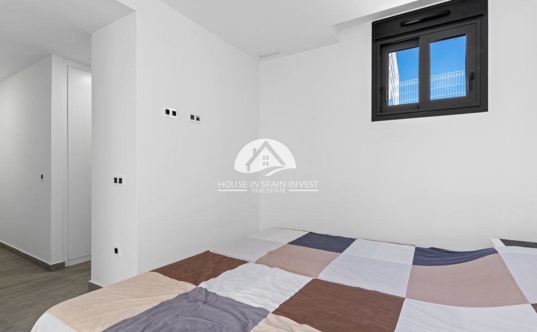 Herverkoop - Villa - San Miguel de Salinas - Costa Blanca