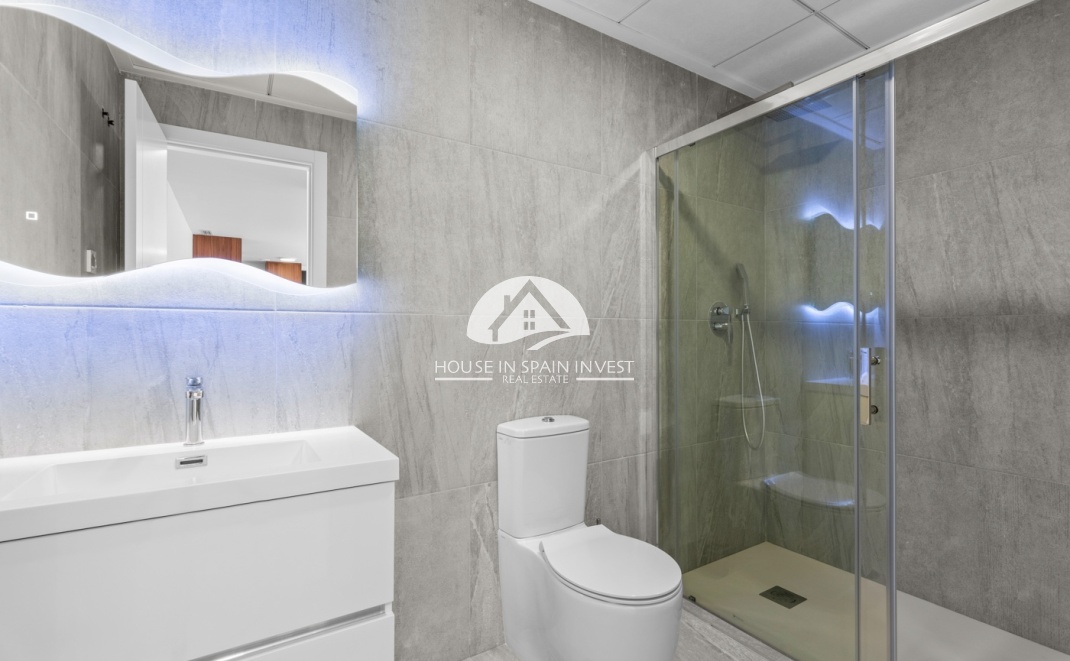 Herverkoop - Villa - San Miguel de Salinas - Costa Blanca