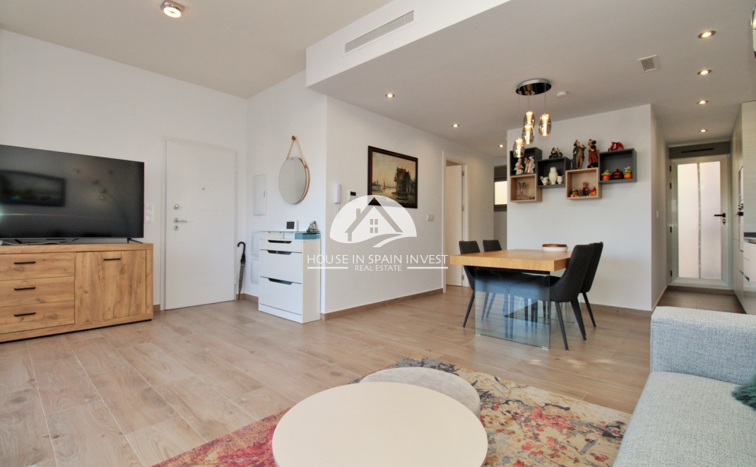 Resale - Villa - Orihuela Costa - Villamartín