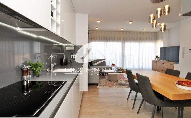 Resale - Villa - Orihuela Costa - Villamartín