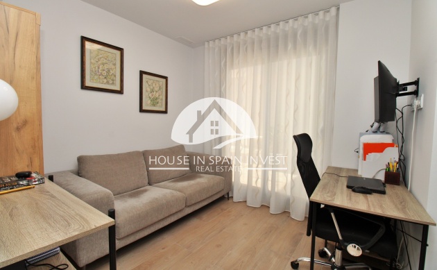 Resale - Villa - Orihuela Costa - Villamartín