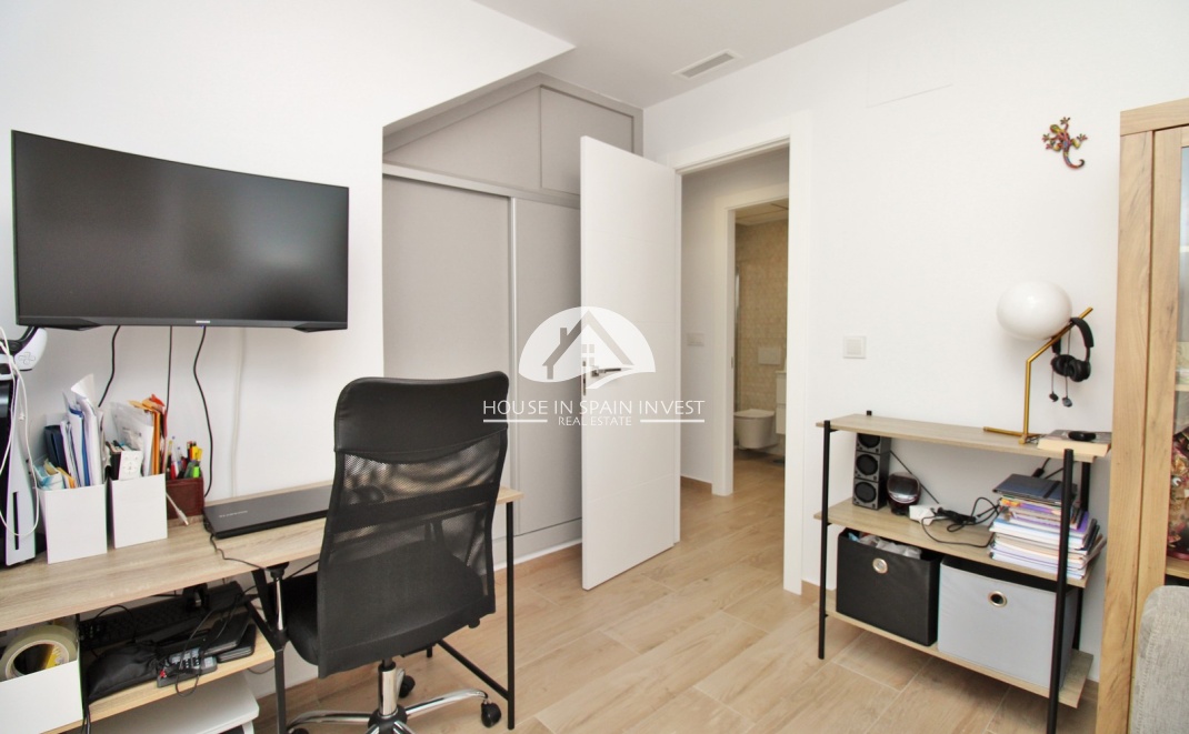 Resale - Villa - Orihuela Costa - Villamartín