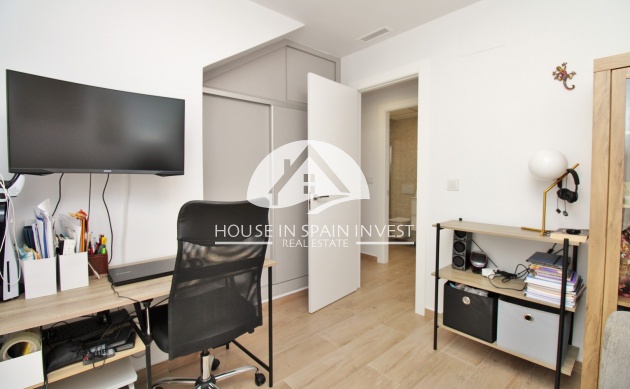 Resale - Villa - Orihuela Costa - Villamartín