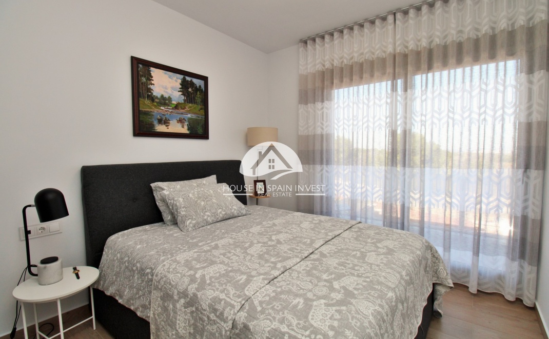 Resale - Villa - Orihuela Costa - Villamartín