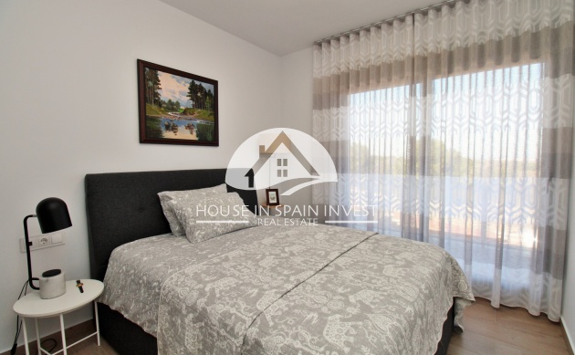 Resale - Villa - Orihuela Costa - Villamartín