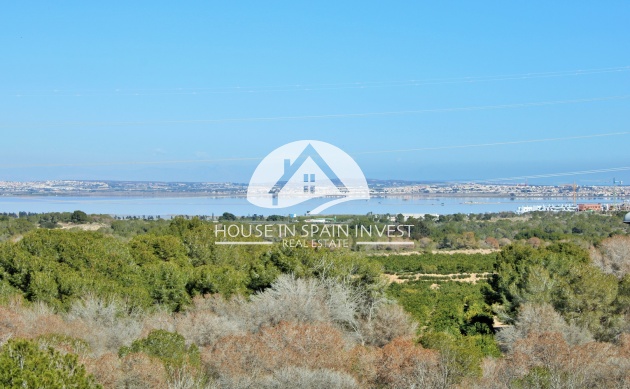 Resale - Villa - Orihuela Costa - Villamartín