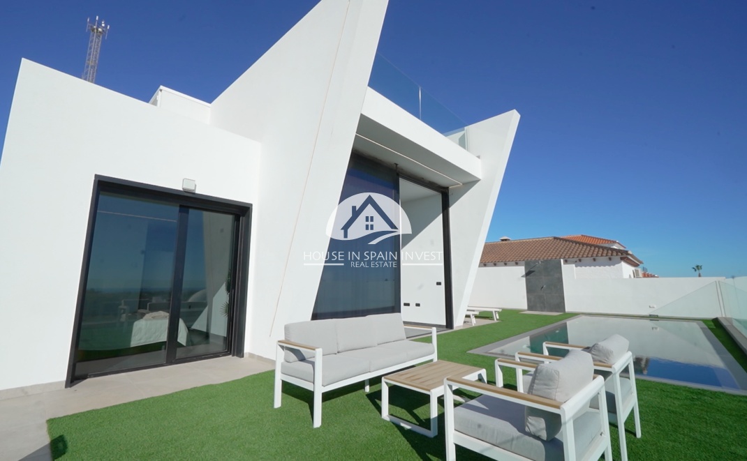 Resale - Villa - Torrevieja - Los Balcones  