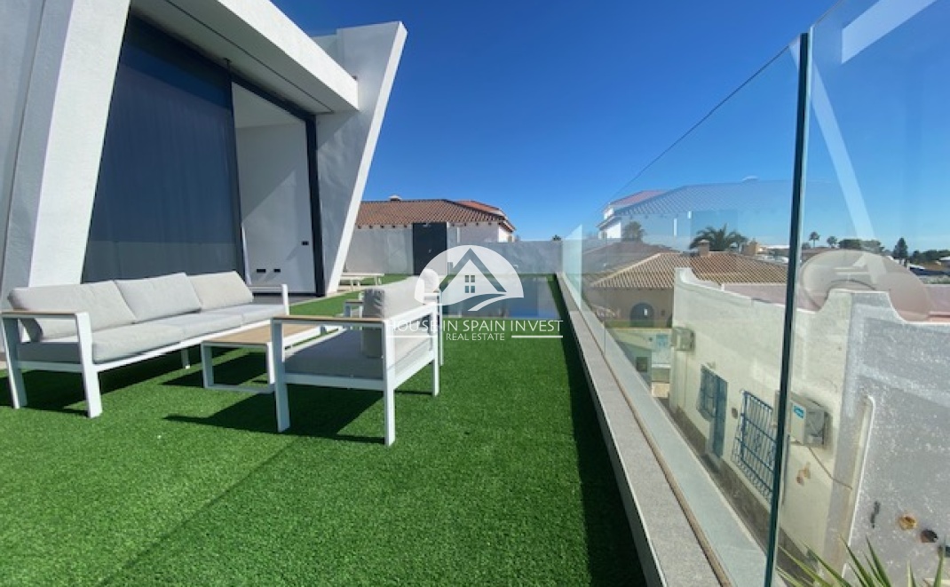 Resale - Villa - Torrevieja - Los Balcones  