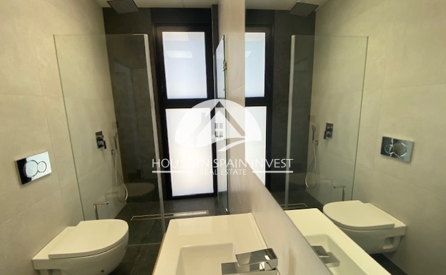 Resale - Villa - Torrevieja - Los Balcones  