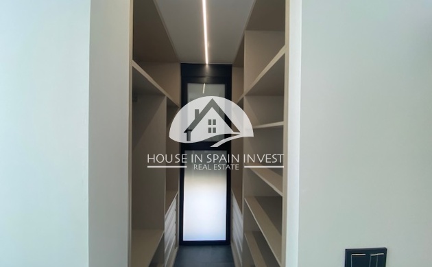 Resale - Villa - Torrevieja - Los Balcones  