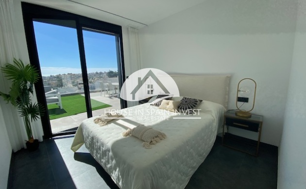 Resale - Villa - Torrevieja - Los Balcones  