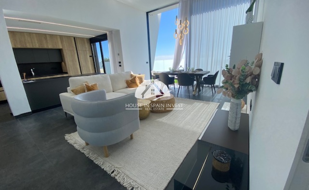 Resale - Villa - Torrevieja - Los Balcones  