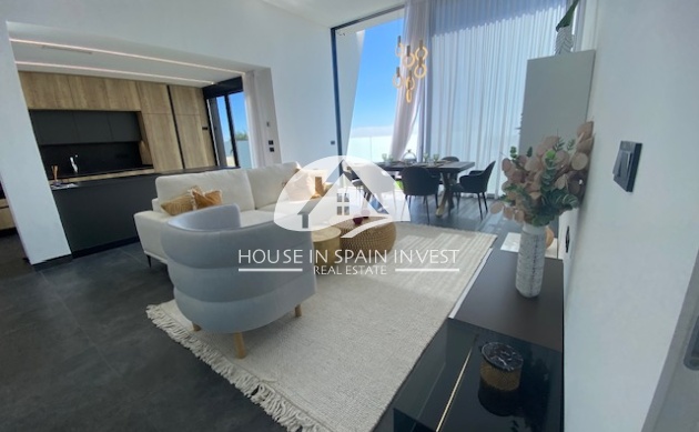 Resale - Villa - Torrevieja - Los Balcones  