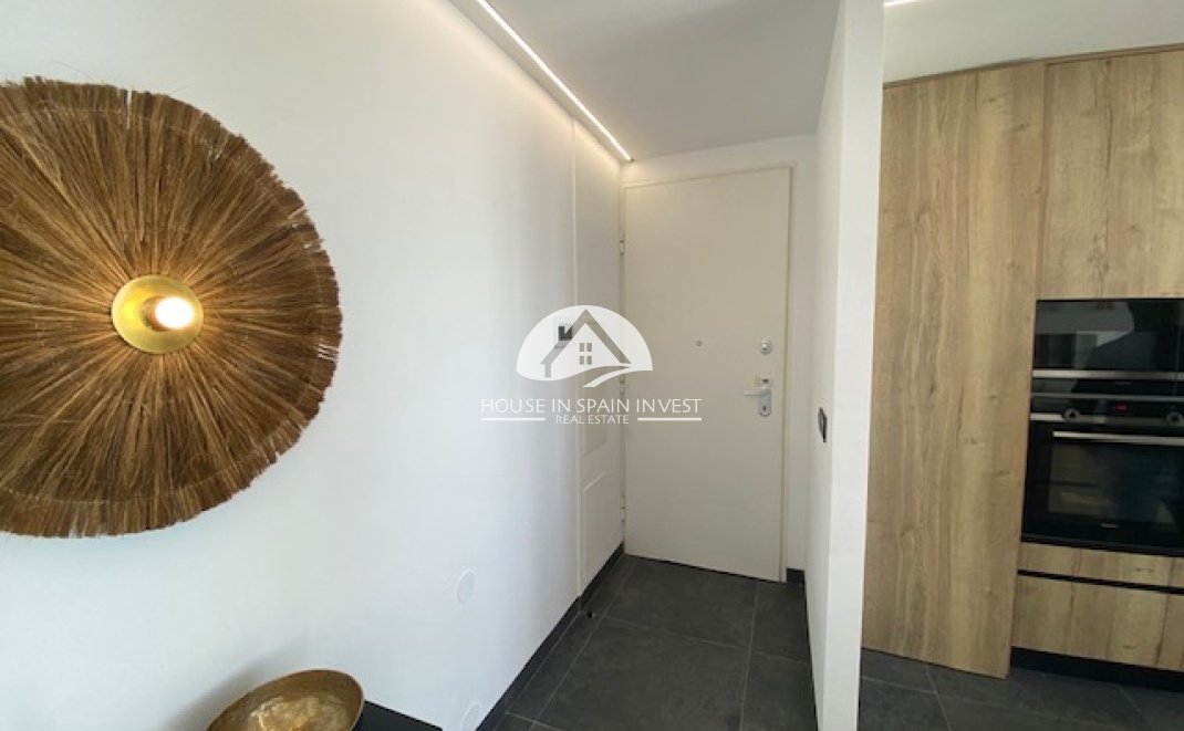 Resale - Villa - Torrevieja - Los Balcones  