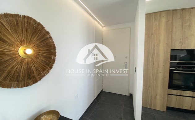 Resale - Villa - Torrevieja - Los Balcones  