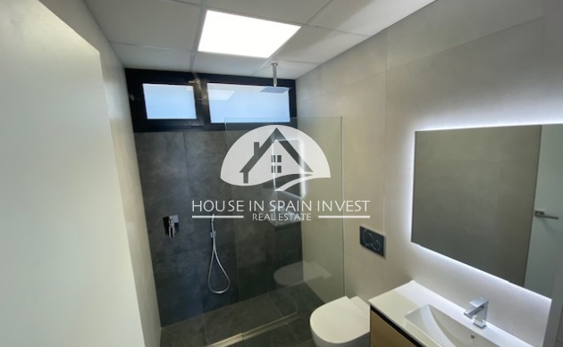 Resale - Villa - Torrevieja - Los Balcones  