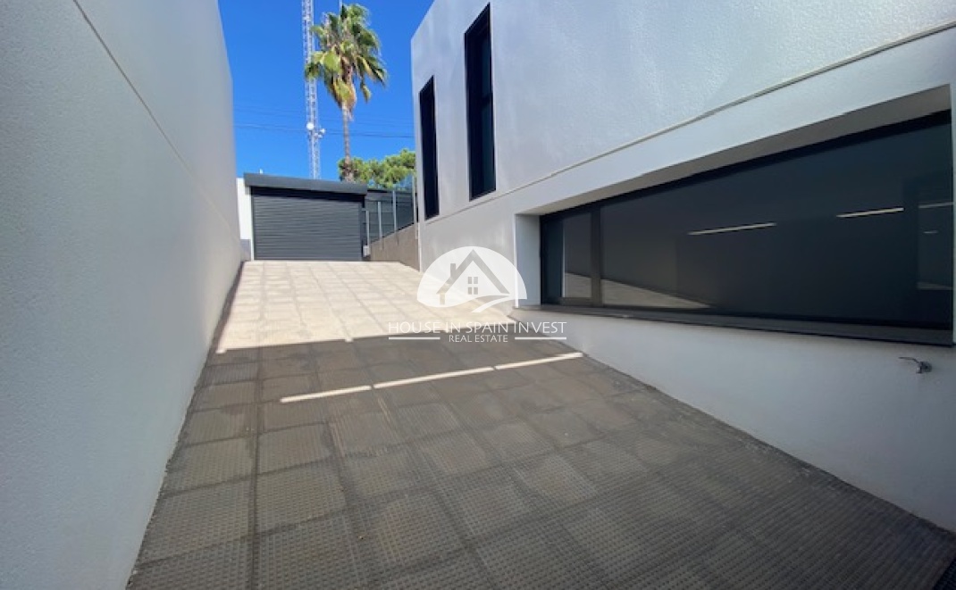 Resale - Villa - Torrevieja - Los Balcones  