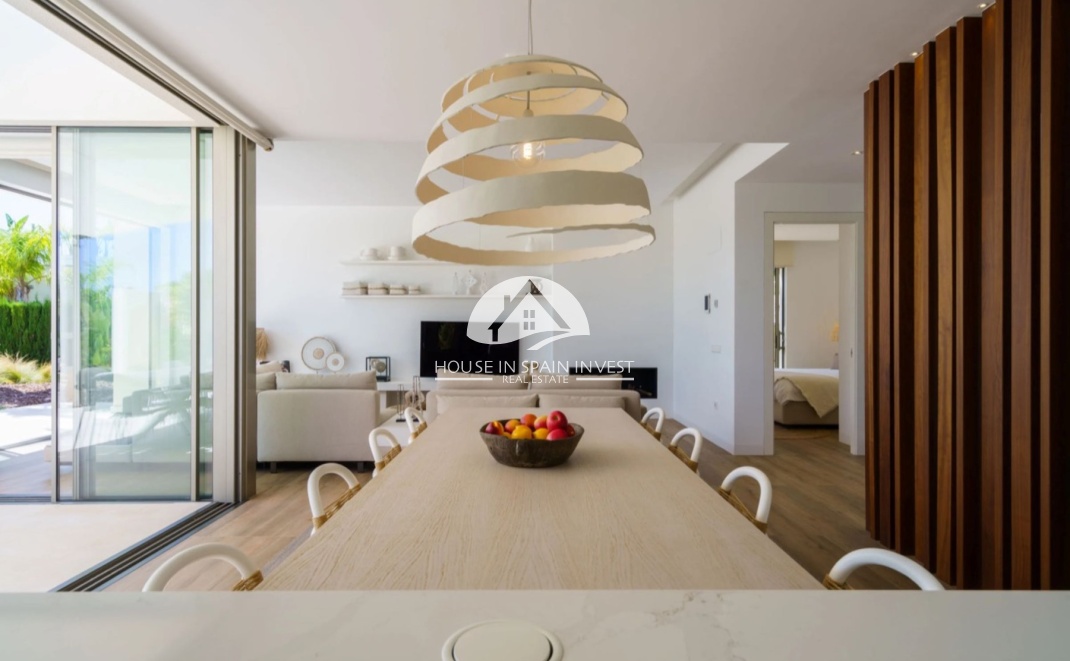 Resale - Villa - San Miguel de Salinas - Las Colinas Golf