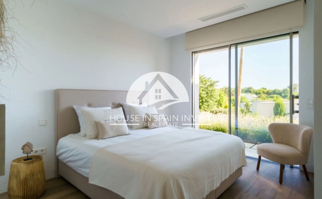 Resale - Villa - San Miguel de Salinas - Las Colinas Golf