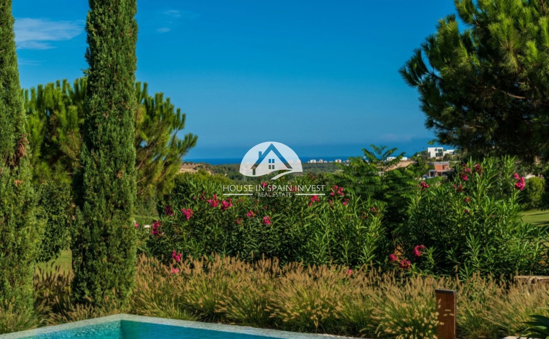 Resale - Villa - San Miguel de Salinas - Las Colinas Golf