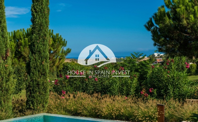 Resale - Villa - San Miguel de Salinas - Las Colinas Golf