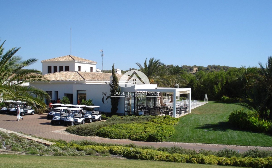 Resale - Villa - San Miguel de Salinas - Las Colinas Golf