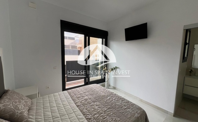 Resale - Villa - Orihuela Costa - Lomas De Cabo Roig