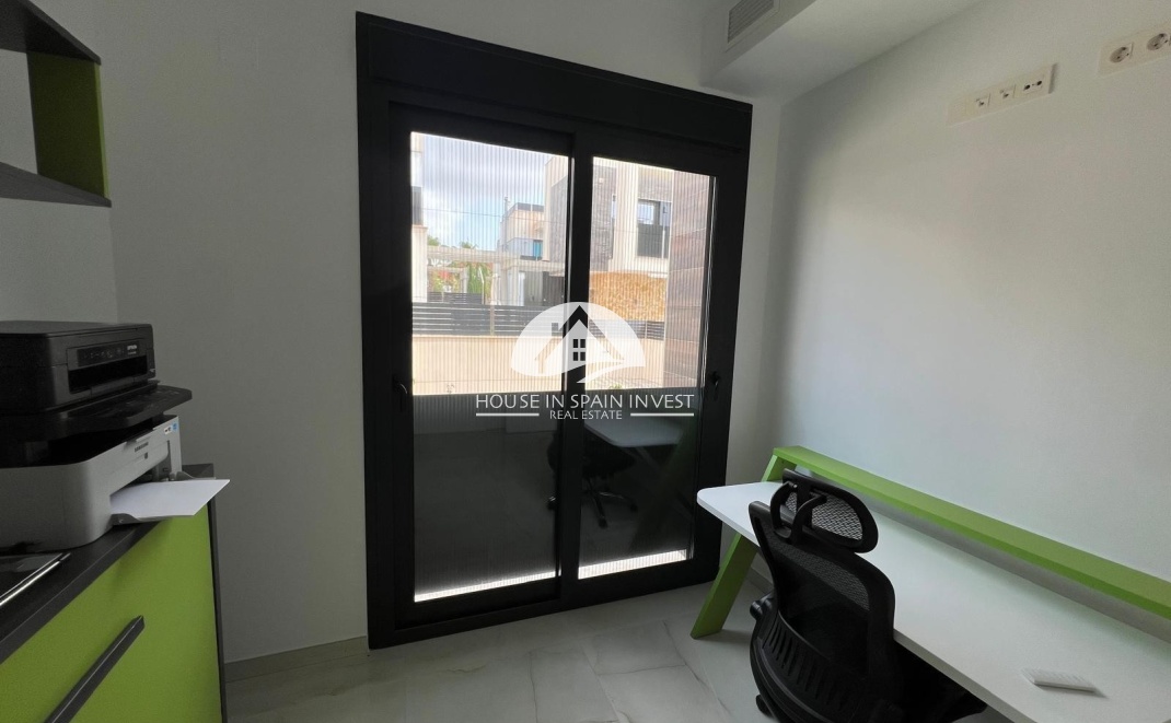 Resale - Villa - Orihuela Costa - Lomas De Cabo Roig