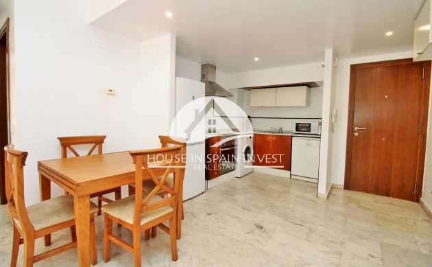 Resale - Apartment  - Torrevieja - Punta Prima  