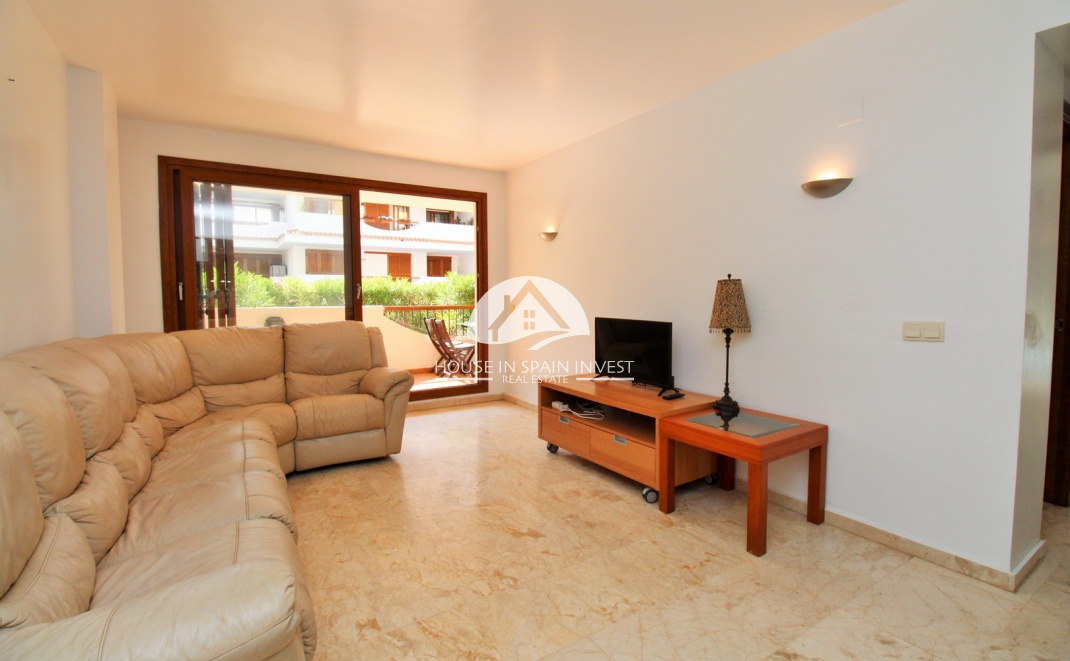 Resale - Apartment  - Torrevieja - Punta Prima  