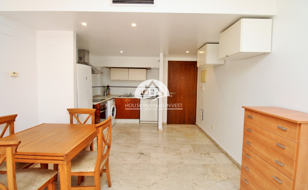 Resale - Apartment  - Torrevieja - Punta Prima  