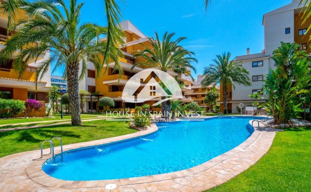 Resale - Apartment  - Torrevieja - Punta Prima  