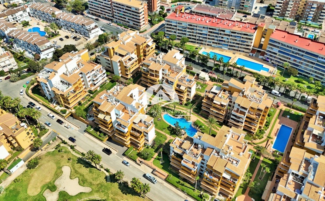 Resale - Apartment  - Torrevieja - Punta Prima  