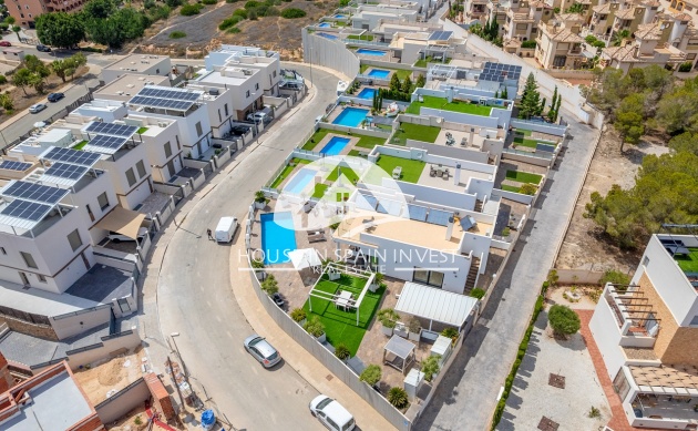 Resale - Villa - Orihuela Costa - Villamartín