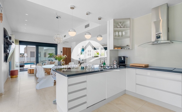 Resale - Villa - Orihuela Costa - Villamartín