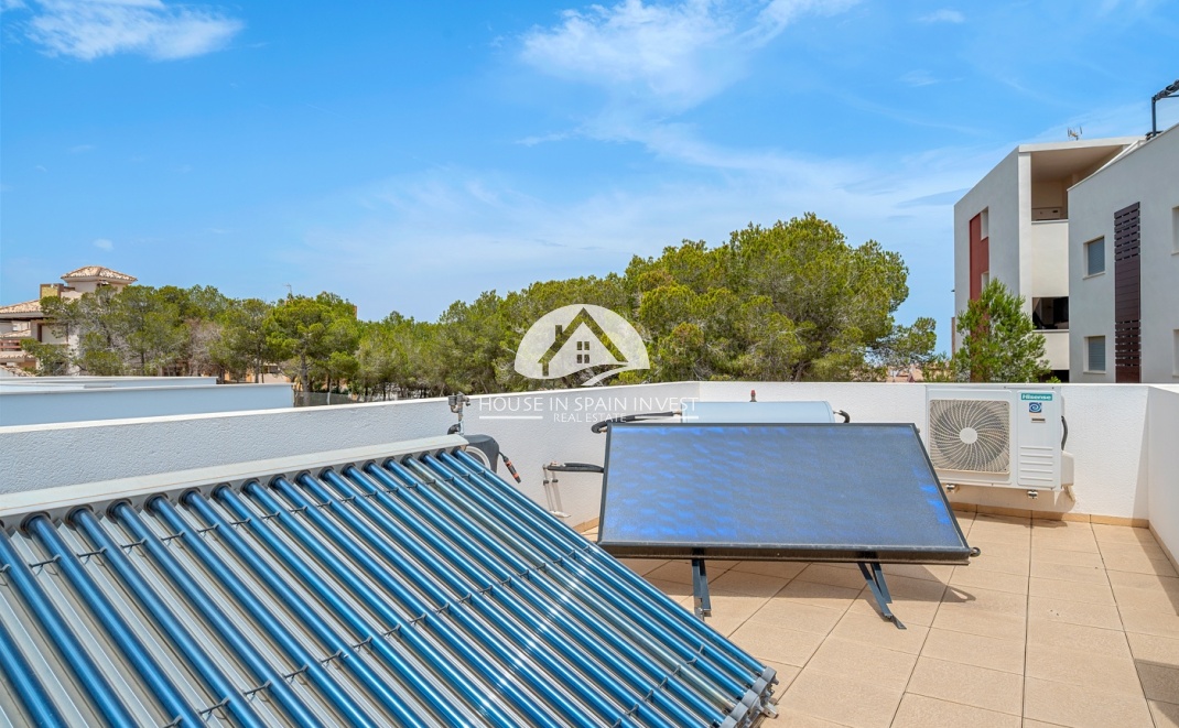 Resale - Villa - Orihuela Costa - Villamartín