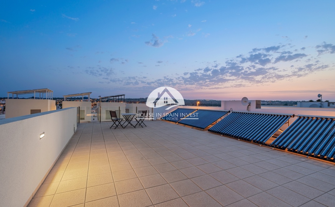 Resale - Villa - Orihuela Costa - Villamartín