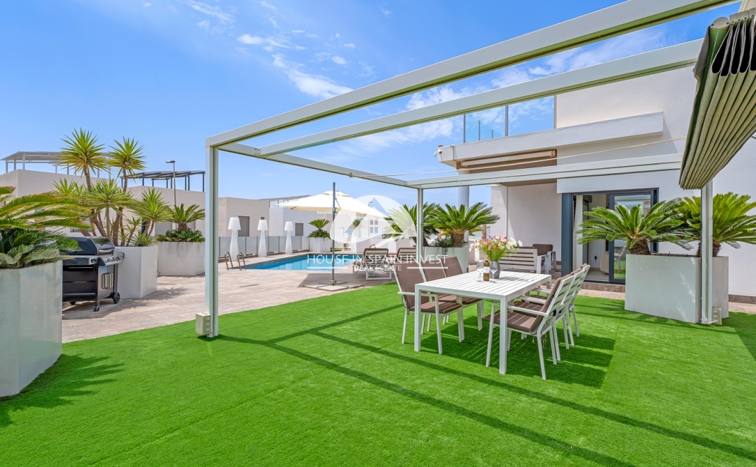 Resale - Villa - Orihuela Costa - Villamartín