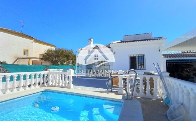 Resale - Villa - Torrevieja - La Siesta - El Chaparral - San Luis